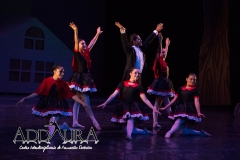 13 Caperuzas (2)